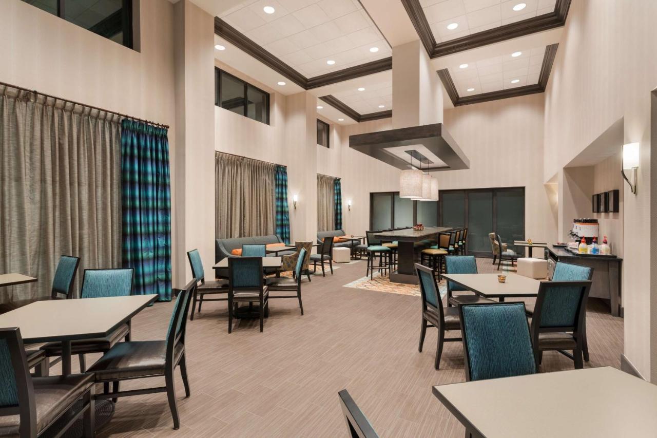 Hampton & Mill Civic 3* West Des Moines