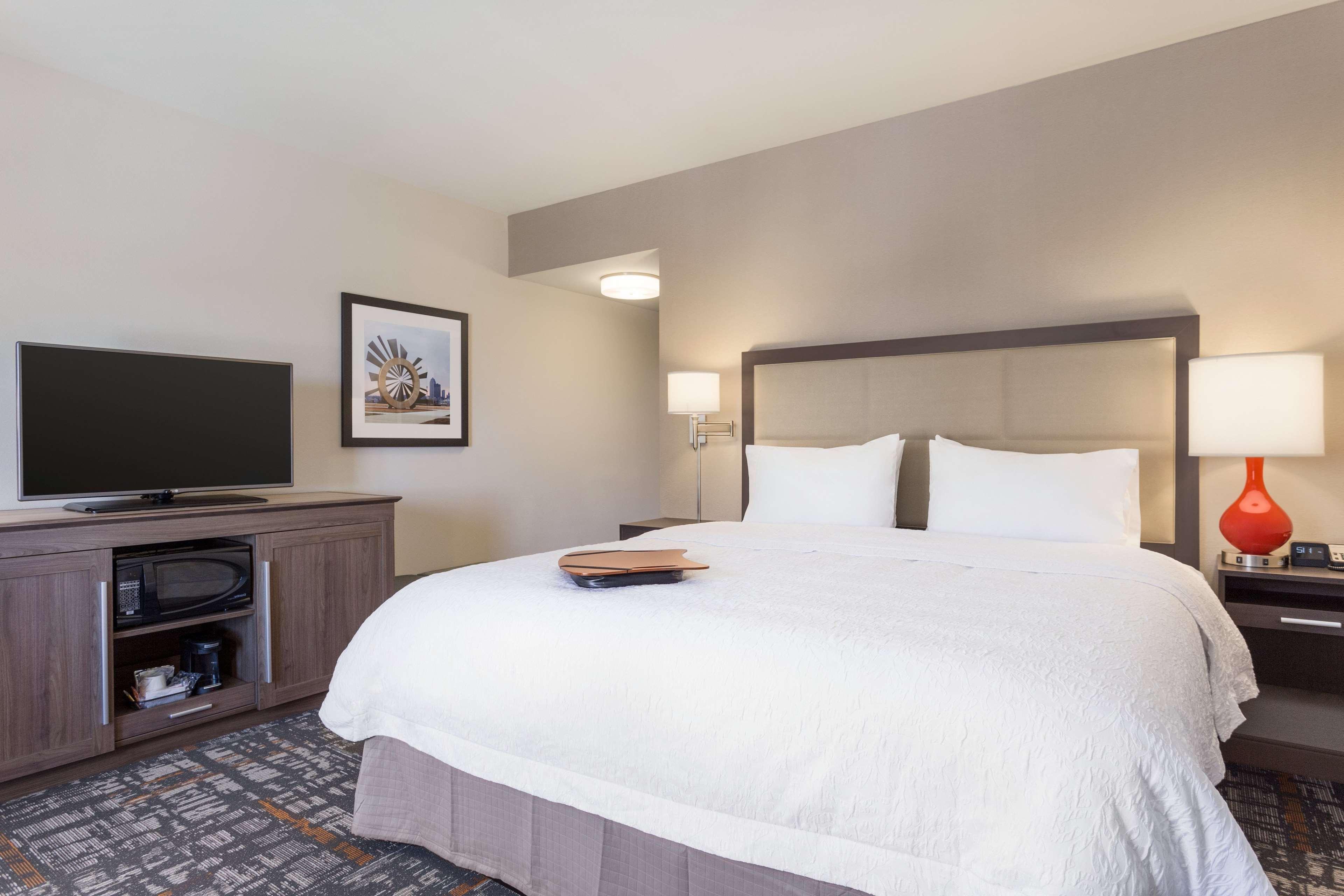 Hampton Inn&suites Mill Civic Hotel