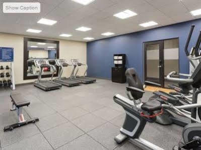 Hampton Inn&suites Mill Civic 3*